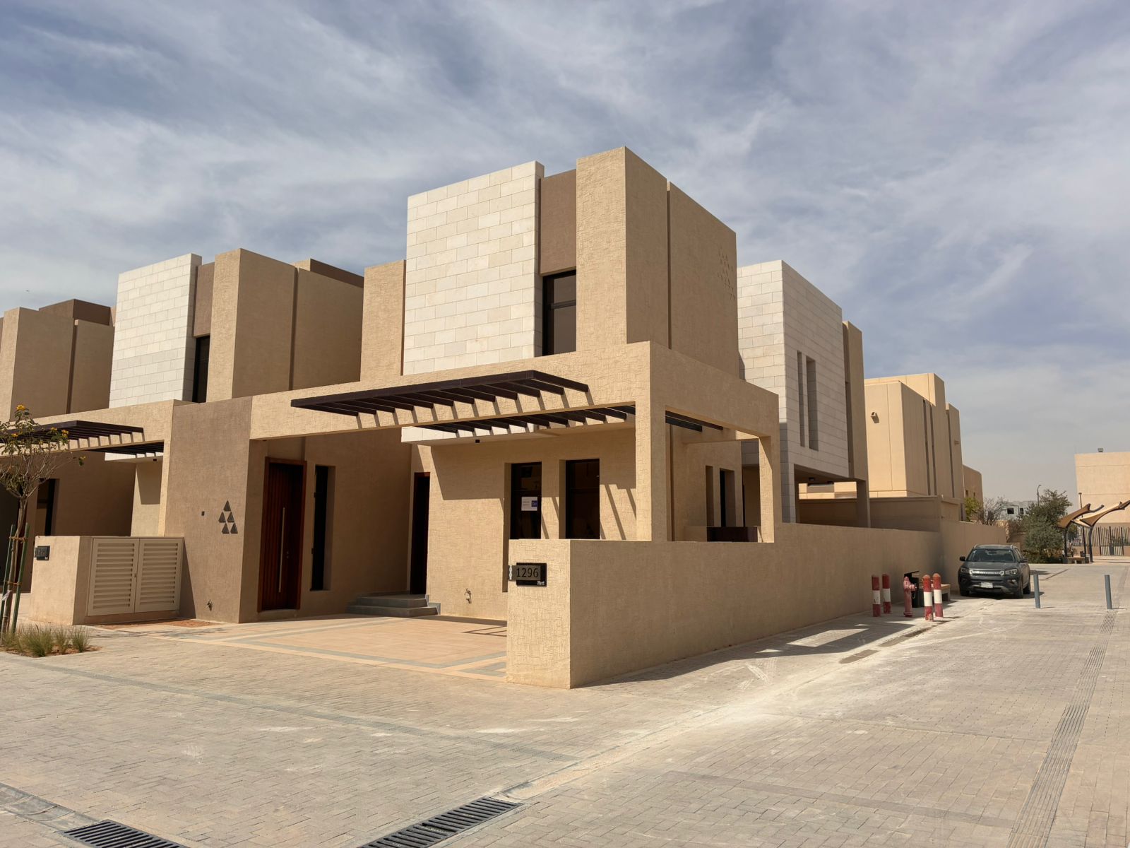 4BR Etoile by Elie Saab — Sedra Villa for Rent